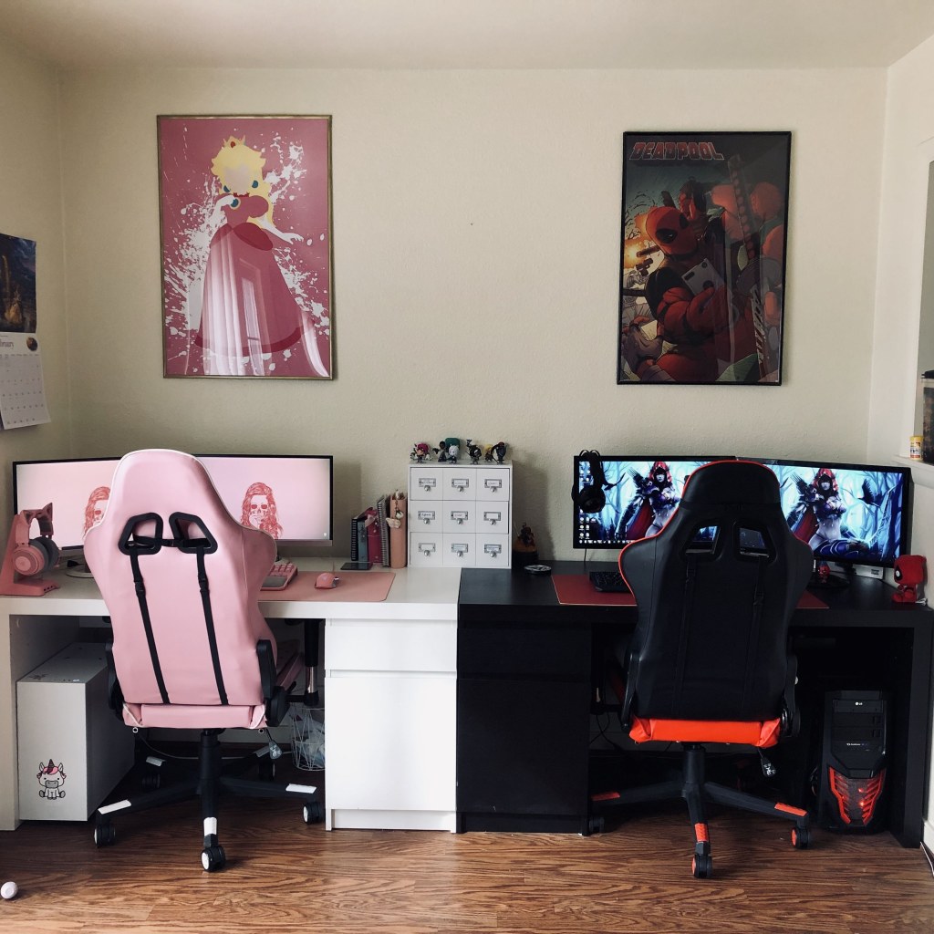 Picture of: Couples gaming setup